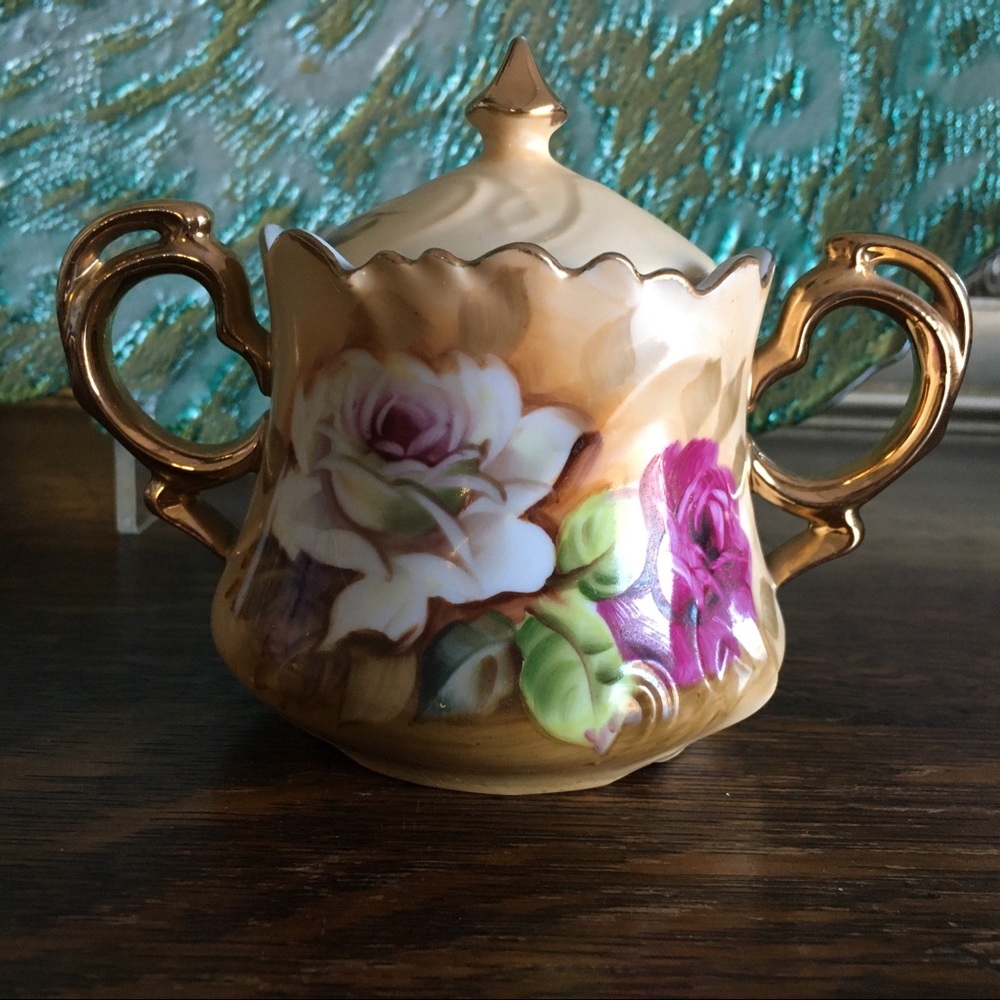 Lefton Antique Roses Closed Sugar with Gold handles NE 1867